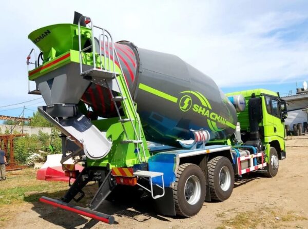 Shacman X3000 Автобетоносмеситель — изображение 3