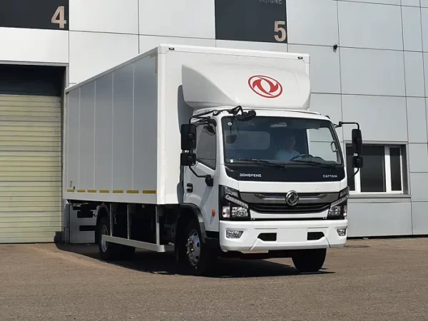 Изотермический фургон DongFeng C100M